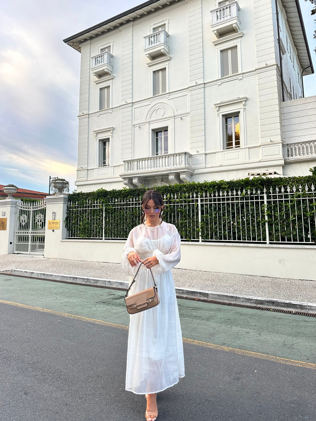 Abito Aria bianco