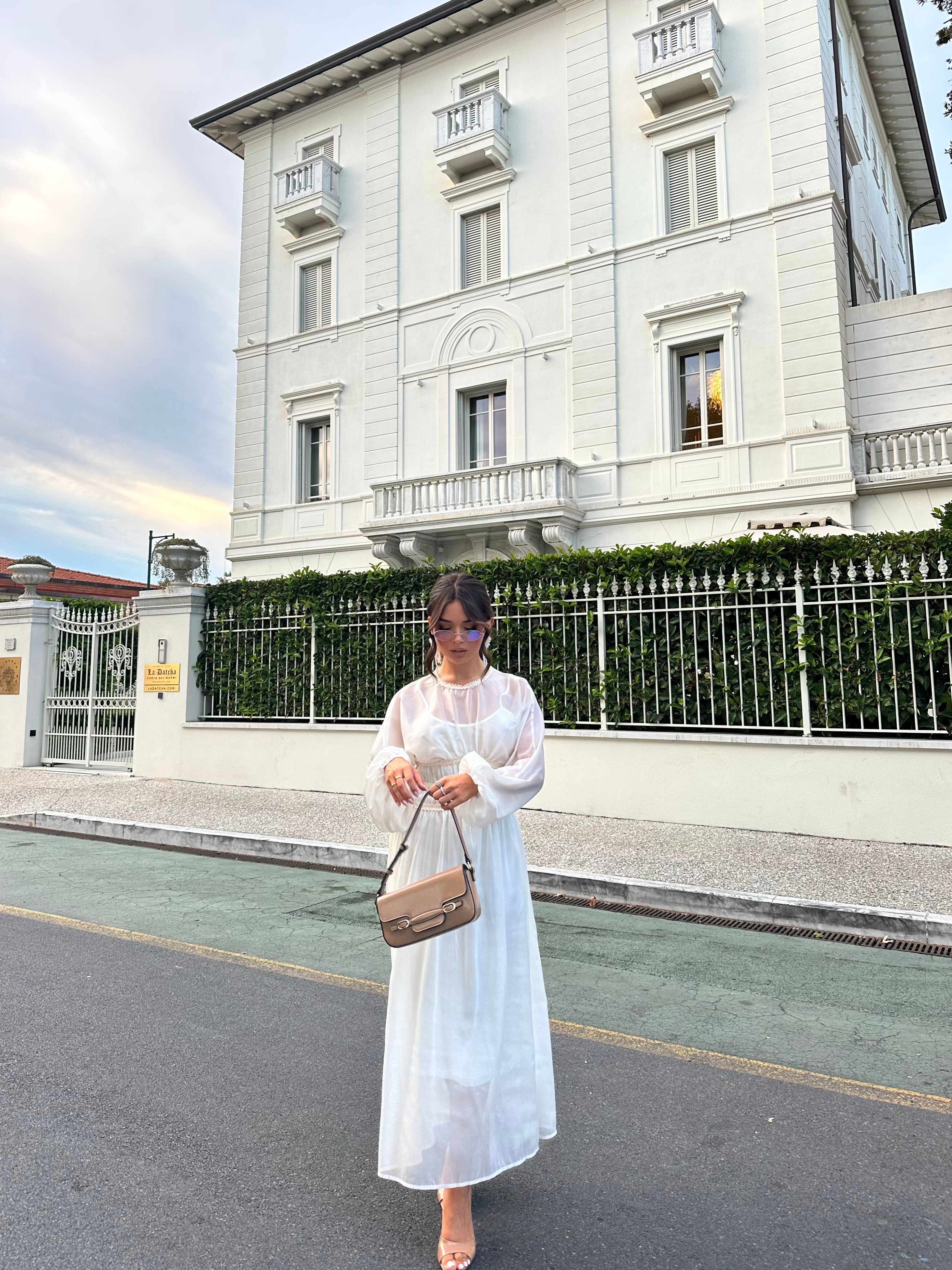 Abito Aria bianco